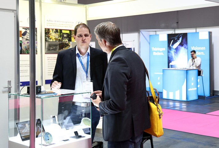 Forum "Quantum for Instrumentation and Measurement" zur 2. Quantum Photonics in der Messe Erfurt
