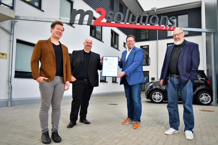 IT-Dienstleister m2solutions erhält Ökostrom-Zertifikat der Stadtwerke Neustadt i.H.