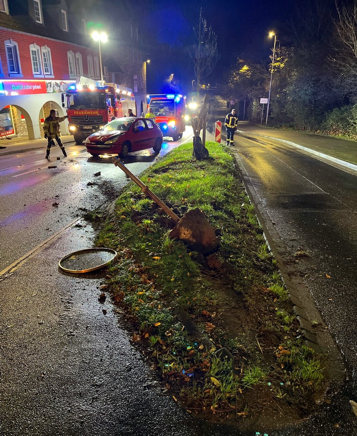 POL-AC: Verkehrsunfall im Nordkreis - Fahrzeug überschlägt sich