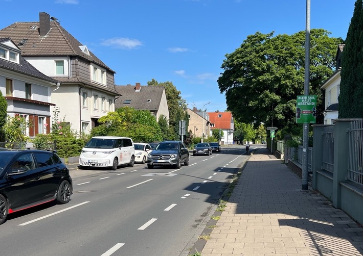 POL-ME: Sicherheit mit Seitenabstand - Polizei kontrollierte überholende Autofahrer - 2507073