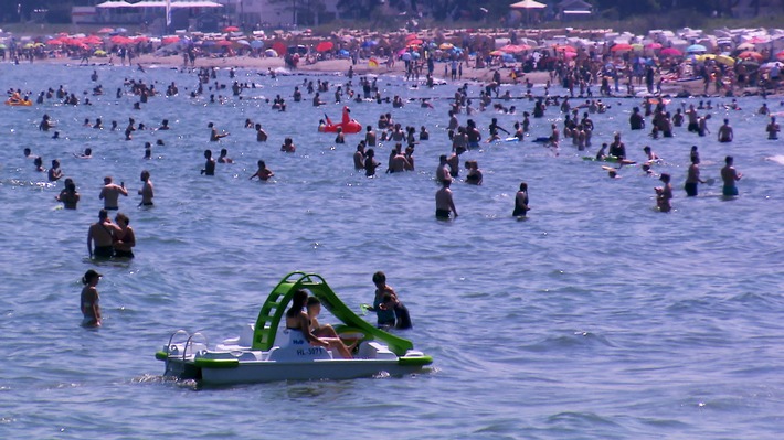 Strandleben, Party-Sommer, Freibad-Ferien: Drei "ZDF.reportagen"