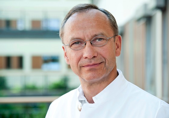 ACH_CA_Prof Dr Karl J Oldhafer (1)_.jpg