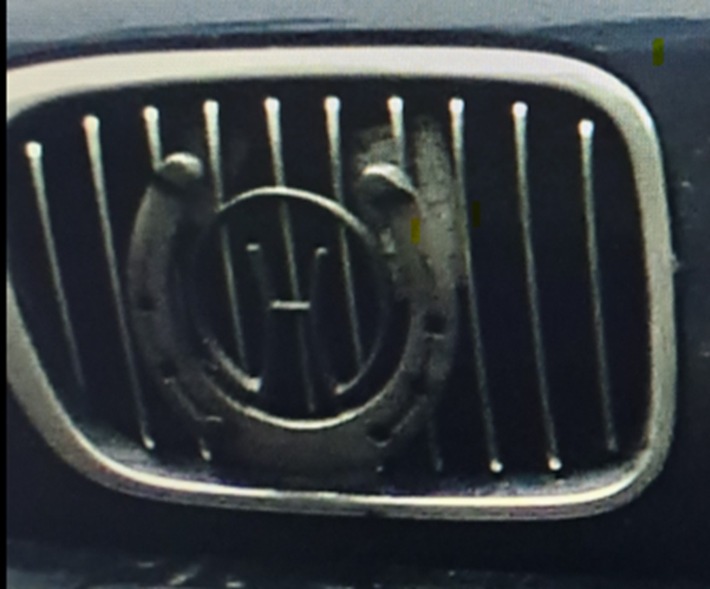POL-MR: Besonderen BMW Kühlergrill gestohlen
