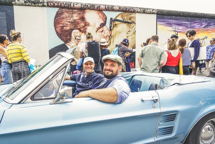 BMW Art Car von Andy Warhol und Axel Schulz Stargäste der MOTORWORLD Classics Berlin 2018