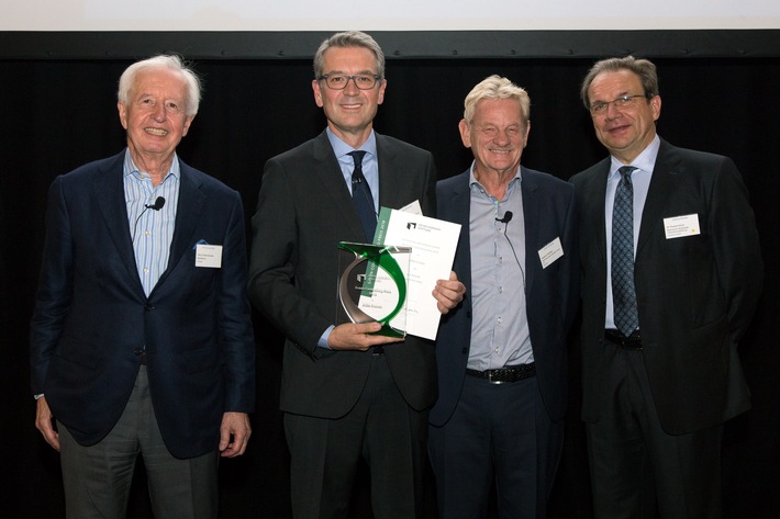 AIDA Cruises erhält renommierten Green Controlling Preis 2018 für "Green-Cruising" Projekt