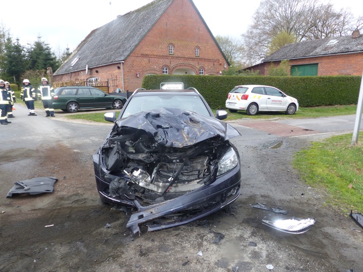 POL-CUX: Landkreis Cuxhaven; Geestland
Verkehrsunfall mit einer leicht verletzten Person in Geestland