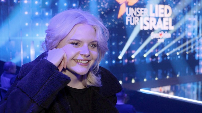 Von der #VoiceKids-Bühne zum ESC: Die exklusive SAT1.de-Doku &quot;The Voice Kids - Fast Forward&quot; begleitet Carlotta Truman (19) auf ihrem Weg nach Israel