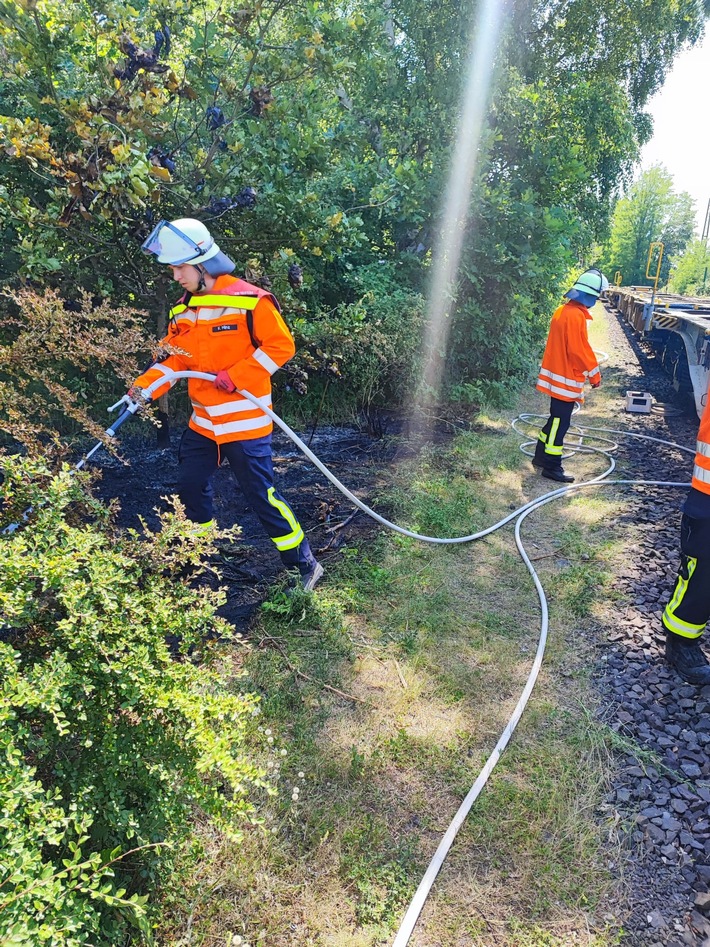 FW Celle: Einsatzreicher Start in die Woche für die Feuerwehr Celle