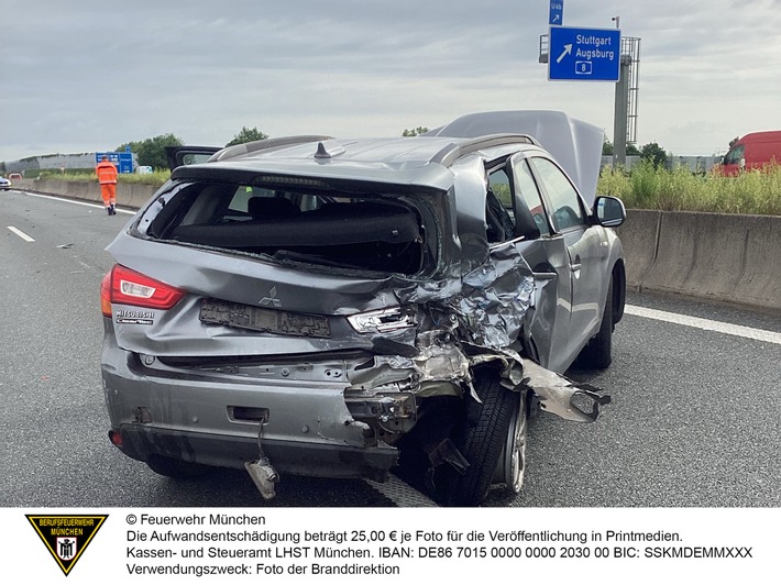 FW-M: Verkehrsunfall mit einem Verletzten (Lochhausen)
