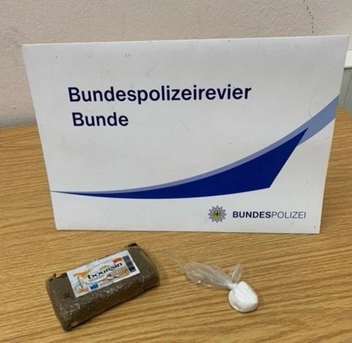 BPOL-BadBentheim: Bundespolizei findet Drogen bei einem 22-Jährigen