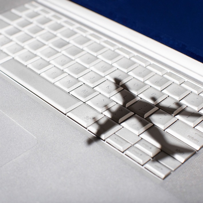 Inmarsat und die Deutsche Telekom demonstrieren Integration von Satelliten- und Bodennetz für European Aviation Network an Bord eines Flugzeugs