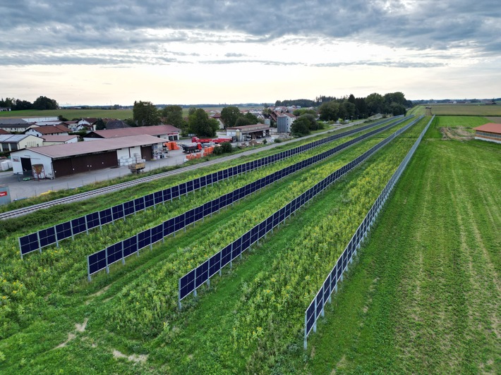 Agri-PV-Park begegnet fehlender Netzkapazität mit bedarfsgerechtem Strom dank Speicher
