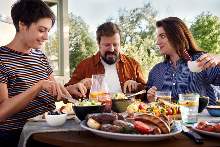 Kaufland-Studie zeigt: Die Hälfte der Deutschen grillt mehrmals im Monat