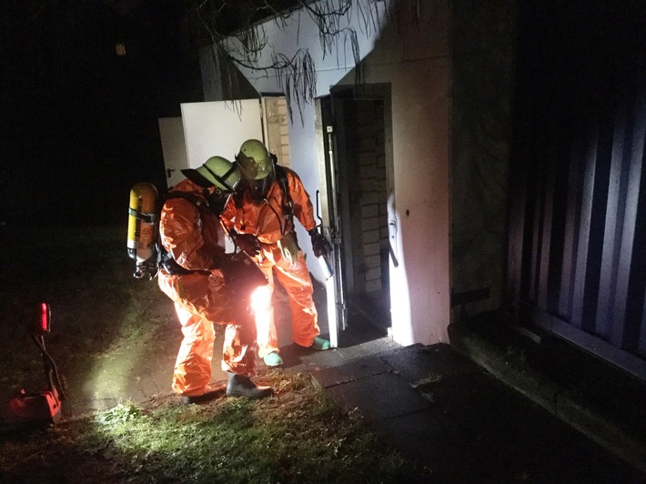 FW-BN: Ausgelöste Chlorgasanlage im Sportpark Bonn-Nord / 
Küchenbrand in Bonn-Duisdorf