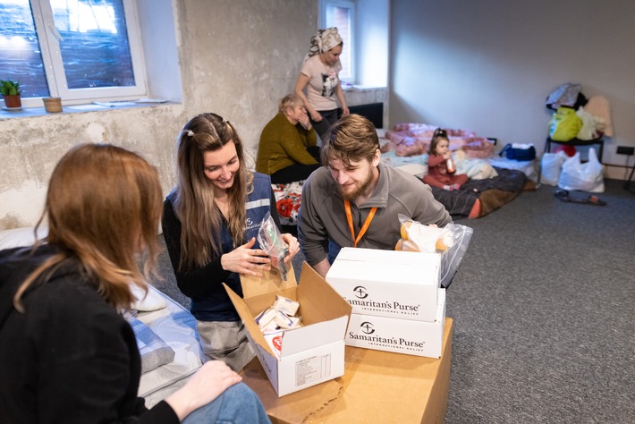 Ukraine: Hilfe für über 38.000 Flüchtlinge / Samaritan