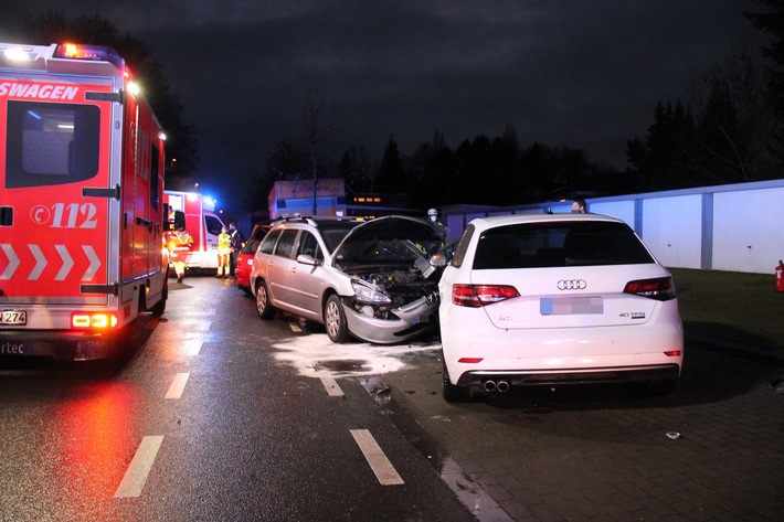 POL-AC: Pkw kommt aus ungeklärter Ursache von der Fahrbahn ab