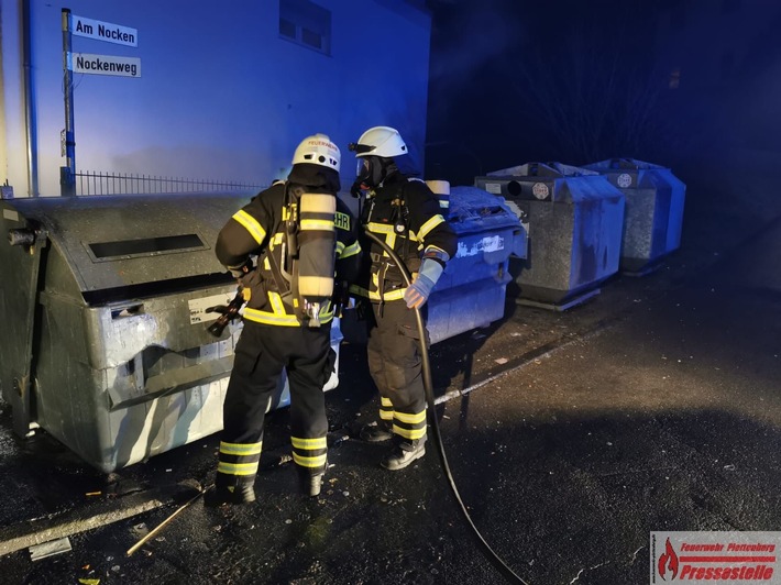 FW-PL: Plötzliches Glatteis und unsachgemäßer Umgang mit Feuerwerkskörpern ruft Feuerwehr und Rettungsdienst auf den Plan