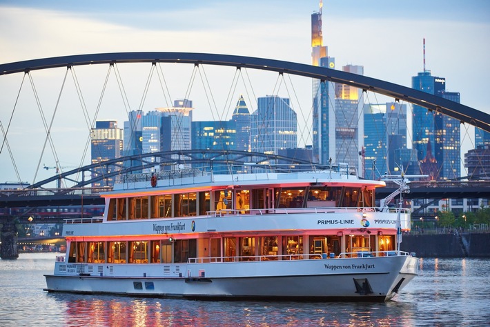 Eventfahrten auf dem Main in Frankfurt: Primus-Linie präsentiert Themenfahrten von Kinderfasching bis Valentinstag