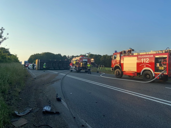 POL-PDTR: Vollsperrung nach Verkehrsunfall auf der B 51 bei Newel -Pressefolgemeldung-