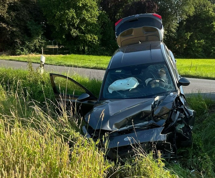 POL-MI: Frontalzusammenstoß auf der Veltheimer Straße