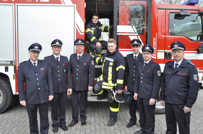 FW-KLE: &quot;Ab jetzt dürfen wir hinten mitfahren&quot; - Jugendfeuerwehr unterstützt aktive Wehr