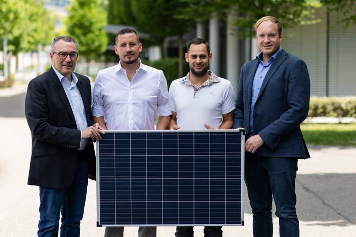 Mehr Solaranlagen auf deutschen Dächern: E.ON erhöht mit Übernahme von Regensburger Fach-Unternehmen eigene Installationskapazitäten
