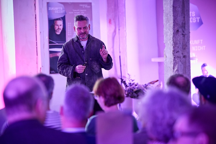 Zukunftsgeist jetzt auch digital: Online-Session mit dem Innovationsexperten Frederik G. Pferdt