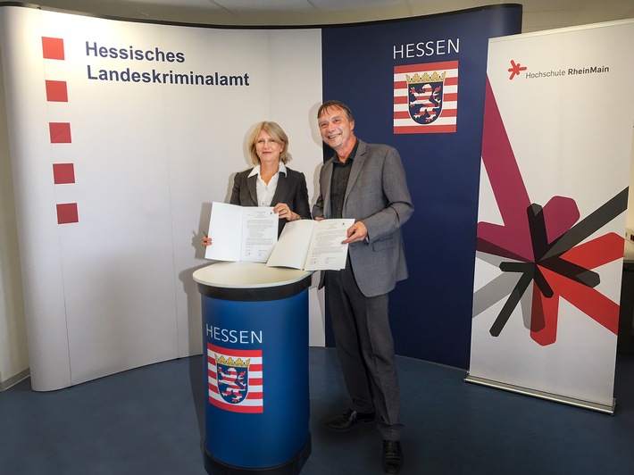 LKA-HE: Kooperationsvereinbarung zwischen der Hochschule RheinMain und dem Hessischen Landeskriminalamt unterzeichnet