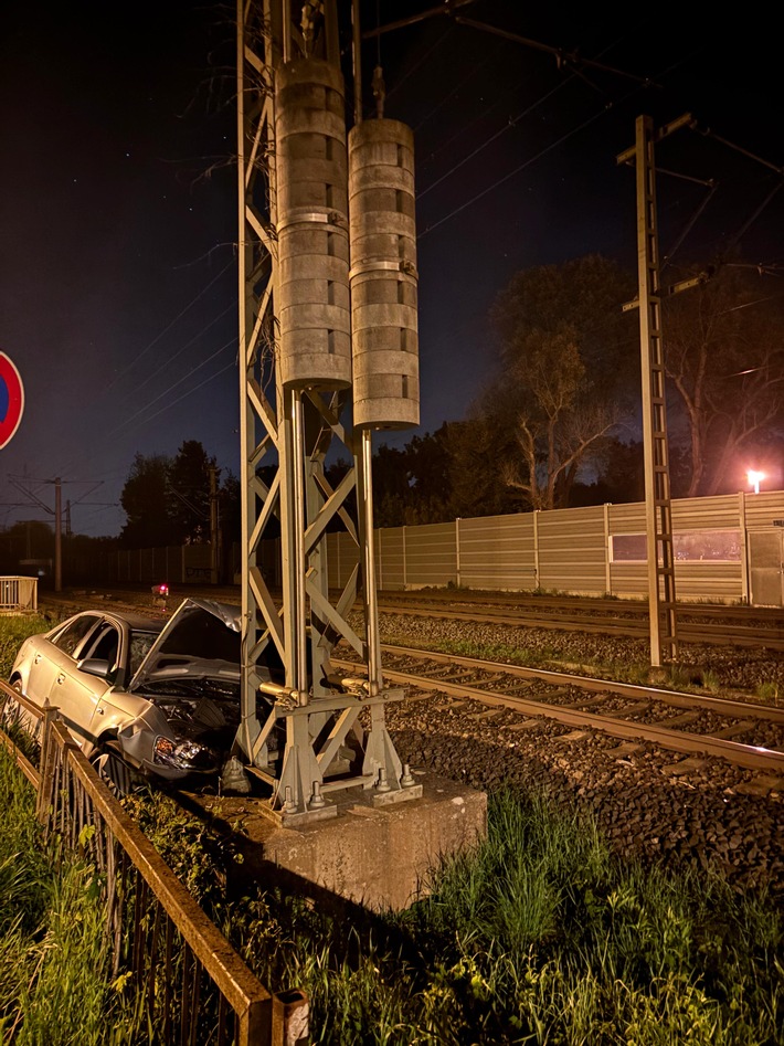 LPI-EF: Schwerer Verkehrsunfall führt zu Einschränkungen im Bahnverkehr