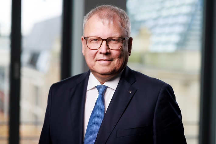 Frankfurter Volksbank Rhein/Main verabschiedet Co-Vorstandsvorsitzenden Claus Jäger