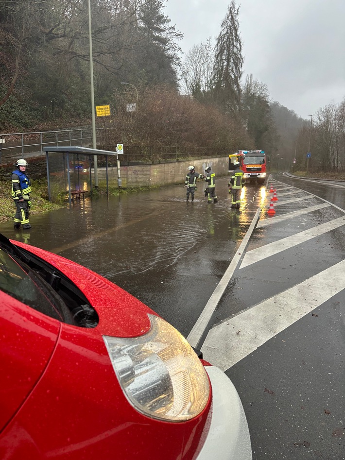 FW-EN: Wetter (Ruhr) - 3 weitere wetterbedingte Einsätze