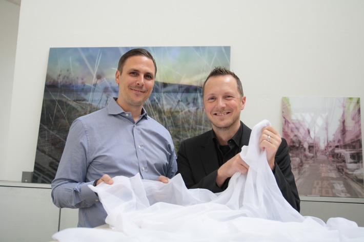 Mit Bitcoins nun auch Vorhänge kaufen