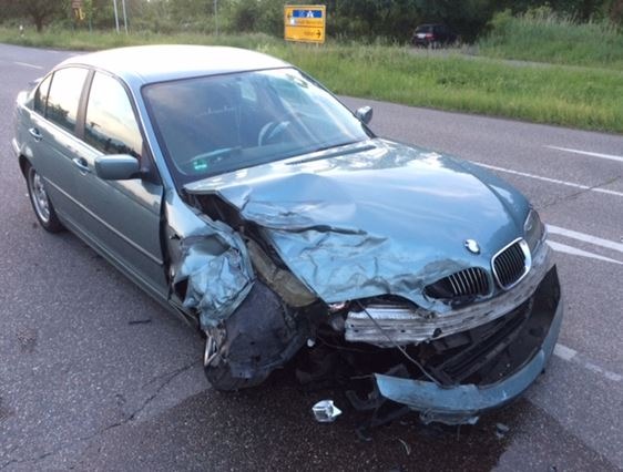 POL-PDNW: Lachen-Speyerdorf - Schwerer Verkehrsunfall mit 5 verletzten Personen