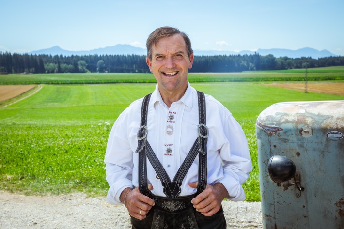 Das ist die Familie von Narumol und Josef! Josef stellt sich vor