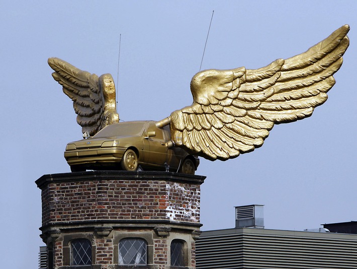 Der "Goldene Vogel" macht den Abflug