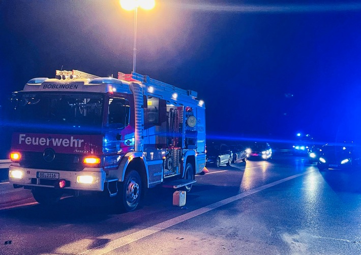 FW Böblingen: Verkehrsunfall auf der A81 in Fahrtrichtung Singen