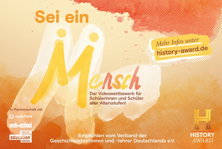 "Sei ein Mensch!": HISTORY Channel schreibt zum 14. Mal Schülerwettbewerb HISTORY-AWARD aus - Marcel Reif und Miss History übernehmen Schirmherrschaft