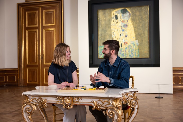 Vorgestellt im Belvedere Museum Wien - LEGO® Art Masterpiece: Gustav Klimt - Der Kuss