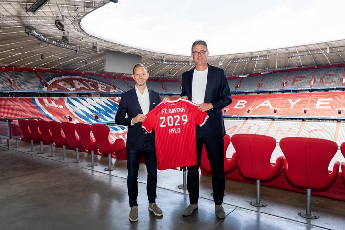 Pressemitteilung: URSAPHARM und der FC Bayern bauen erfolgreiche Partnerschaft weiter aus