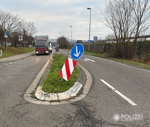 POL-PIZW: Angefahren und abgehauen