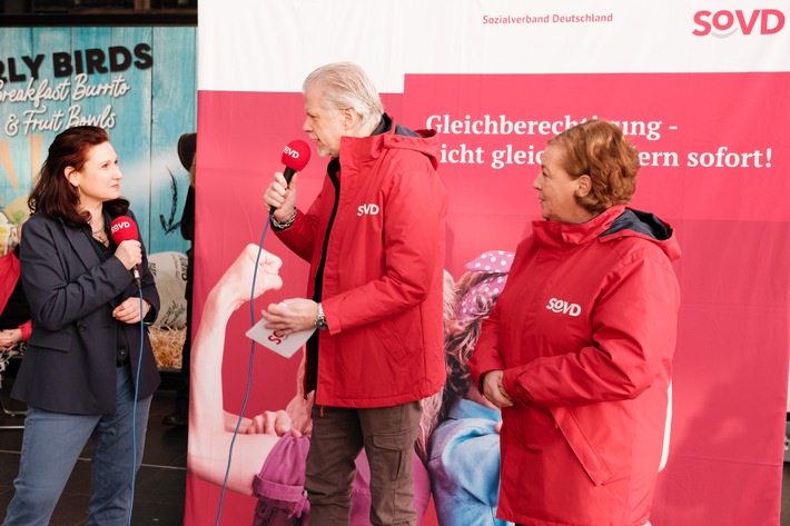 SoVD-Aktion zum Equal Pay Day: Deutschland muss endlich gerecht werden!