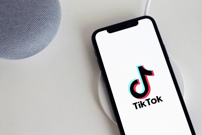 Social Media, Wachstumsdienste für Tiktok - followerhero hilft Influencern Follower zu gewinnen