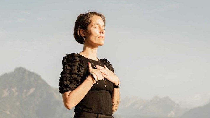 Lerne zu verlieren – und gewinne dich selbst zurück: Wie Isabelle Tschumi Frauen zu neuer Stärke und emotionaler Freiheit führt