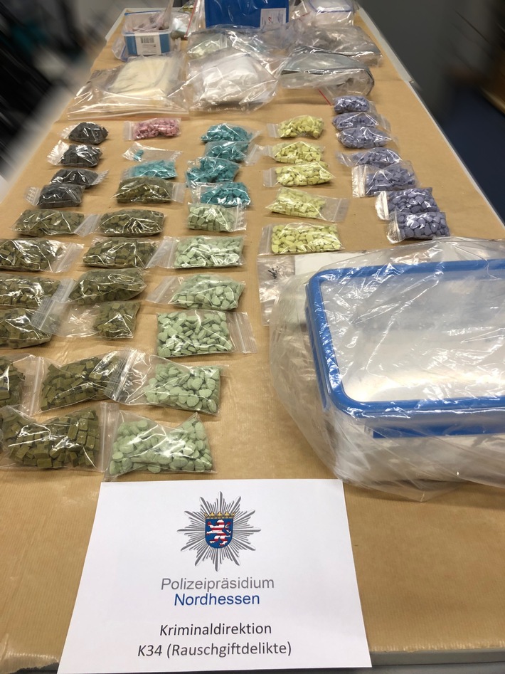 POL-KS: Kassel: Mutmaßlicher Drogendealer in Kassel festgenommen: 5000 Ecstasy-Pillen und 3,4 Kilo Marihuana beschlagnahmt
