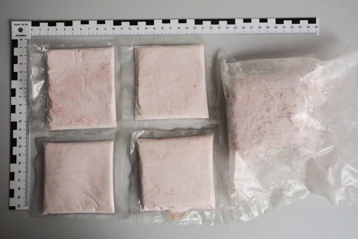 POL-HK: Soltau: Drogenfahnder erfolgreich - Mehrere Kilogramm Amphetamin sichergestellt
