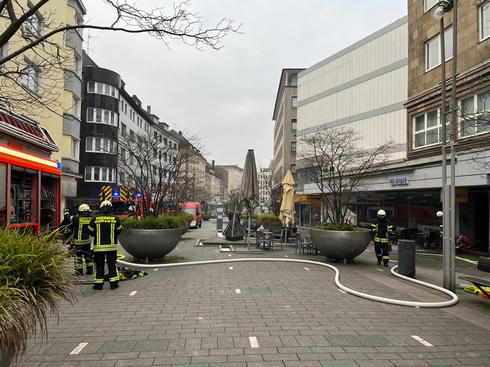 FW-MH: Rauchentwicklung in Bäckerei - keine Verletzten