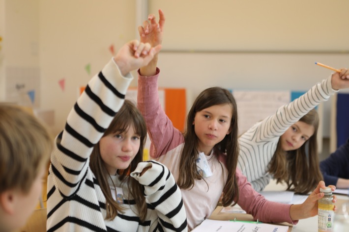 Kindernothilfe-Medienpreis 2025: Kinderjury kürt Medienschaffende