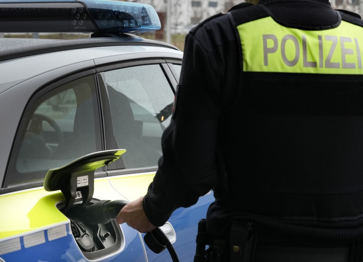 POL-OS: "Powerbank im Überseecontainerformat" - Polizei und Forschung entwickeln Prototypen