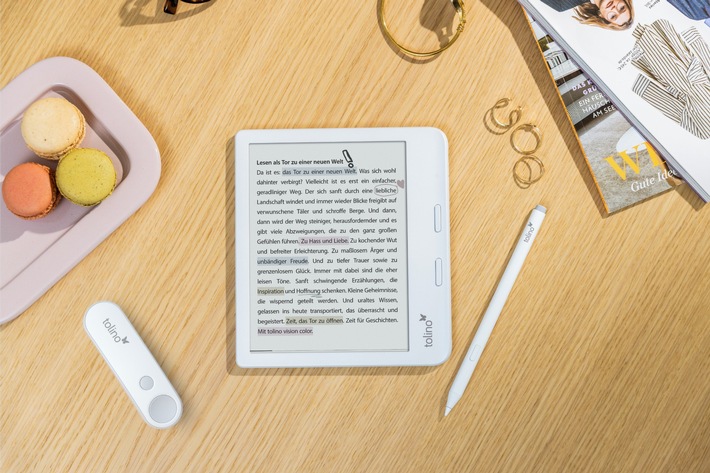 Blättern ohne Wischen: Die tolino-Allianz präsentiert die erste eigene Fernbedienung für eReader