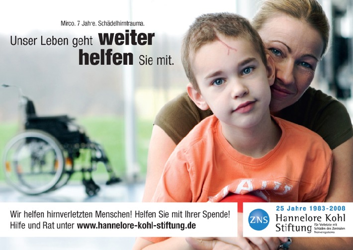 ZNS - Hannelore Kohl Stiftung präsentiert Plakatkampagne 2008 mit dem 7-jährigen Mirco Schäperklaus